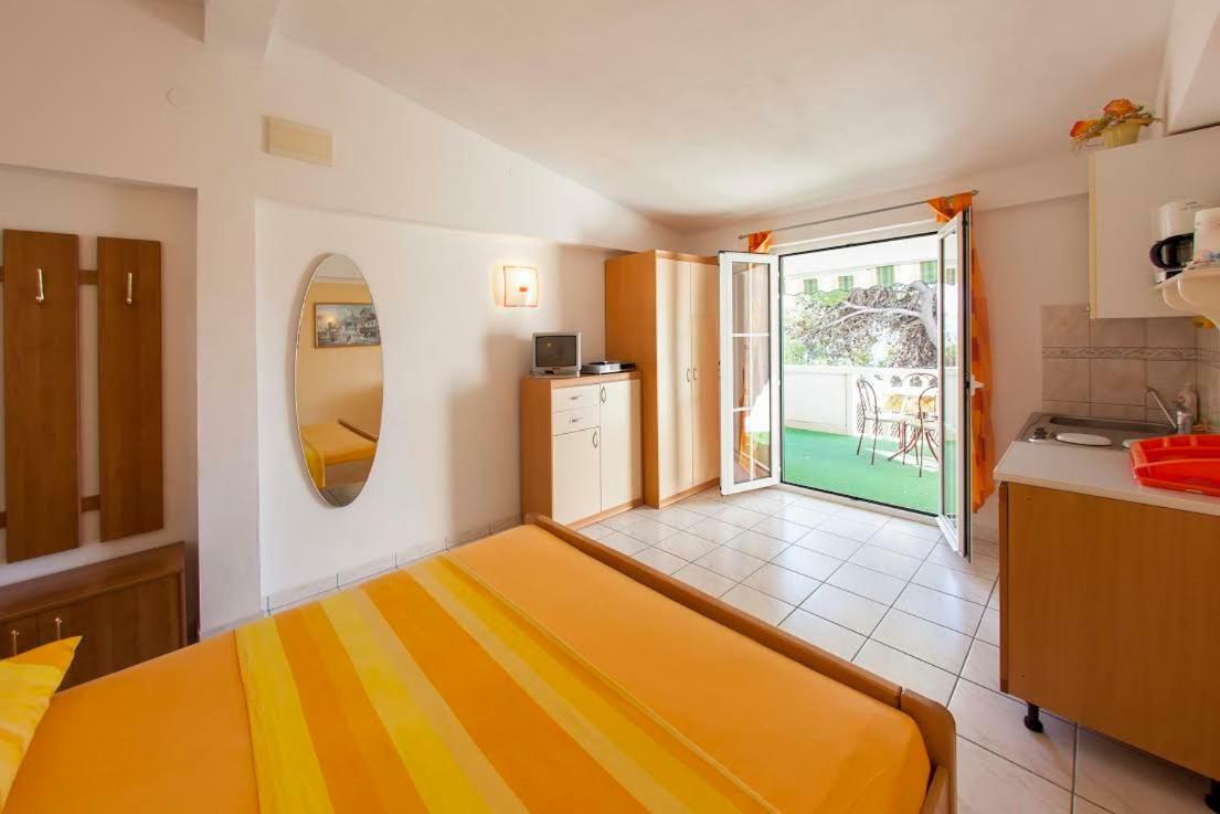 Paula Apartment